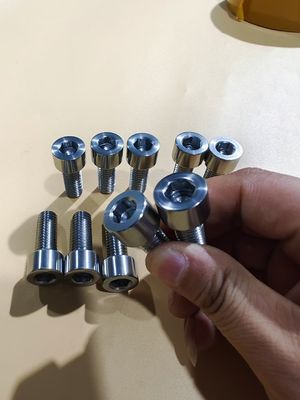 Customized Zirconium Products 5-600mm Diameter Width up to 5000-3000mm