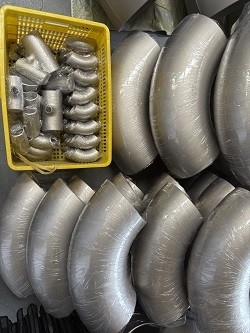 ASME B16.9 30/45/60/90/180 Degree GR2 Elbows For Industrial Project